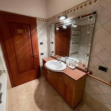 Holiday home Mida & Lino' S House Casa Rustica